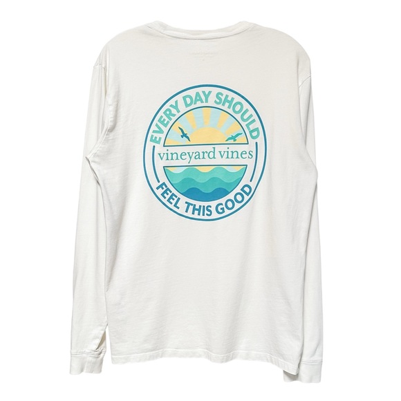 Vineyard Vines Crewneck Long Sleeve Graphic T-Shirt - Picture 2 of 7